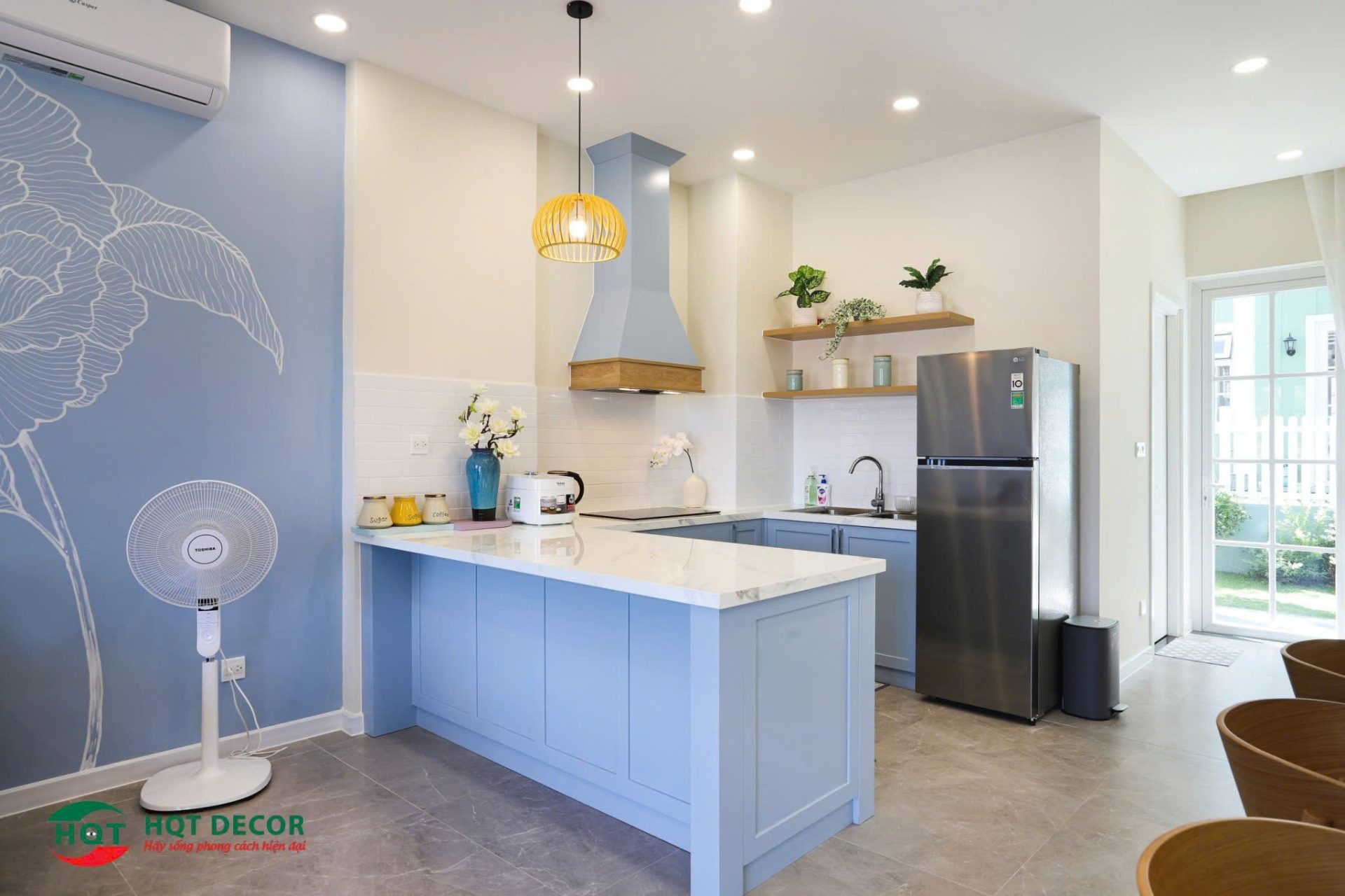Bếp thiết kế tiện nghi và hiện đại